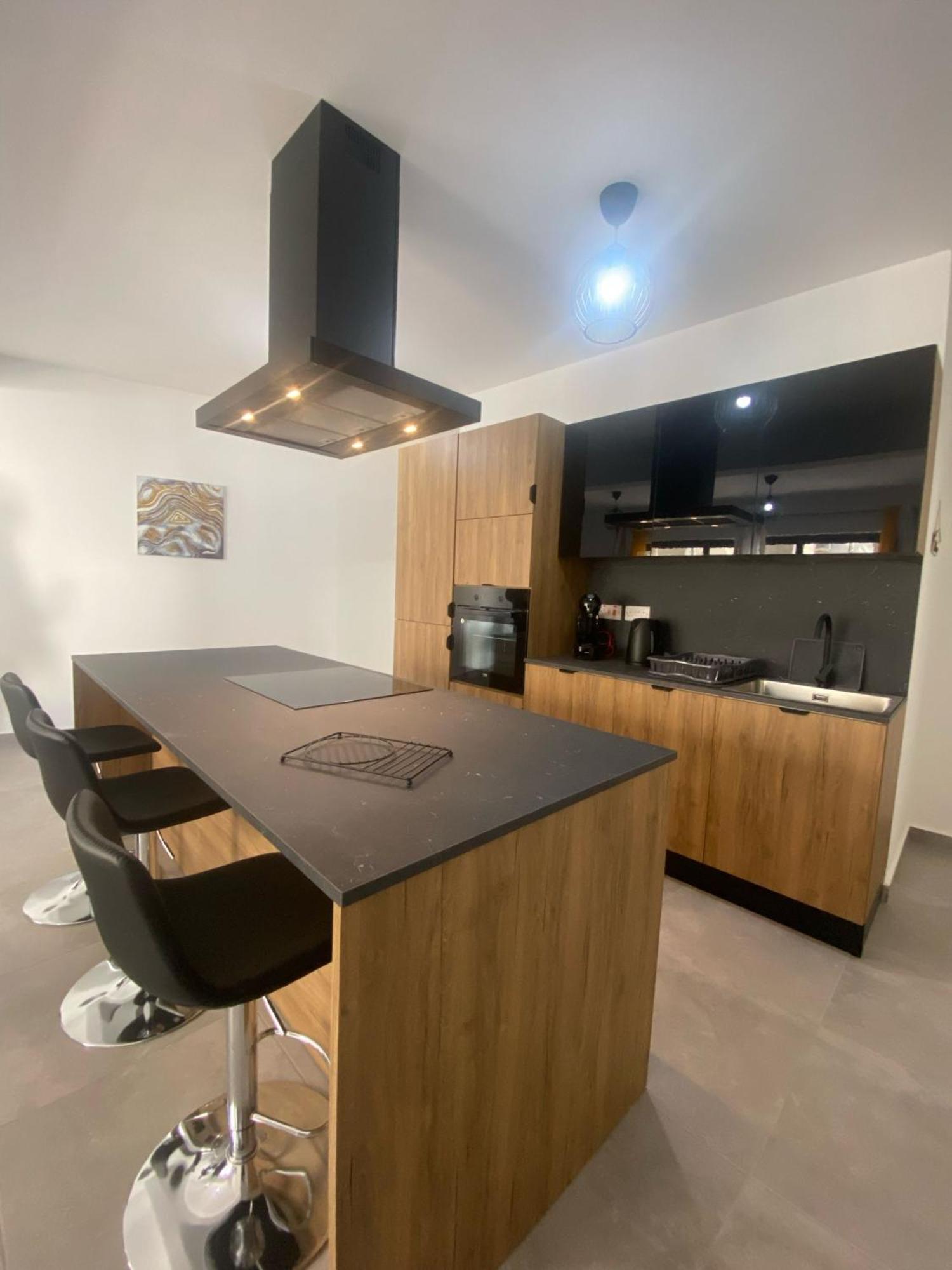 Brand New 2 Bedroom Apartment Pietà Eksteriør bilde